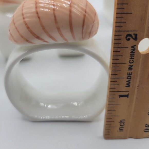 Set of 8 Napkin Rings Whimsical Sea Shells - Picture 5 of 8